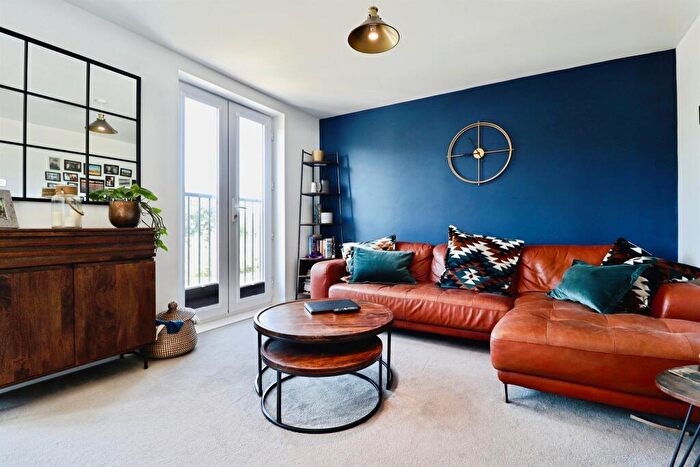 3 Bedroom End Of Terrace House For Sale In Paul Williams Walk, Canton, Cardiff, CF11