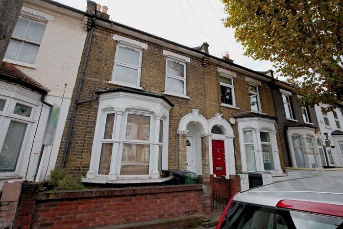 4 Bedroom Terraced House To Rent In Steele Road, London, E11