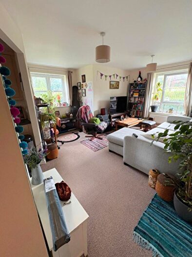 2 Bedroom Flat To Rent In Addison Drive, Stratford-Upon-Avon, CV37