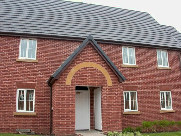 2 Bedroom Flat To Rent In Silverdale Drive, Burntwood, Staffs, WS7