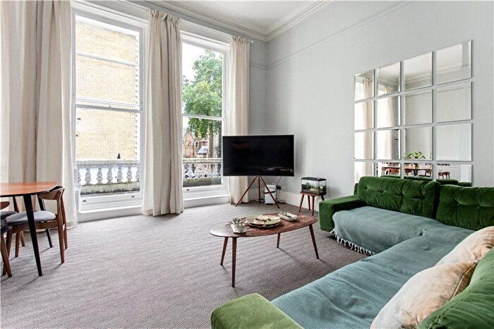 2 Bedroom Flat For Sale In Collingham Road, South Kensington, London, SW5