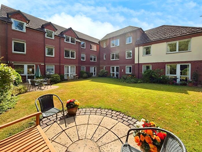 1 Bedroom Flat For Sale In Flat Malin Court, School Road, Alcester, Warwickshire, B49
