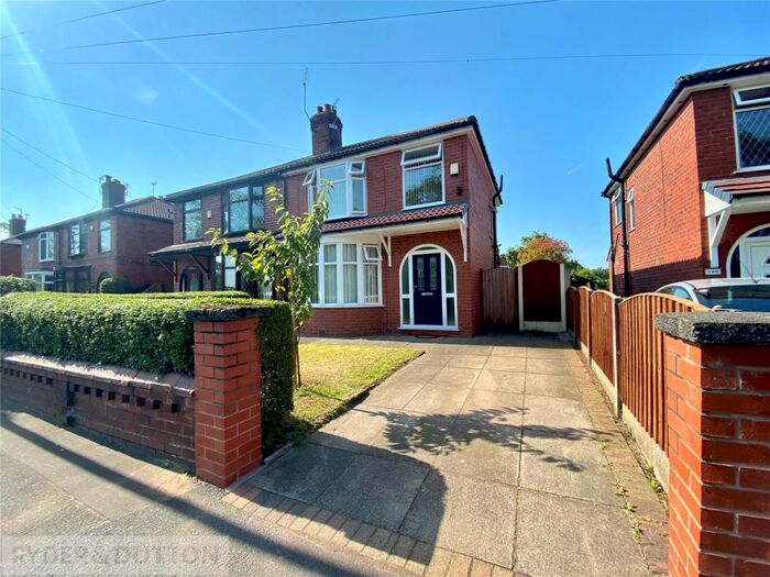 3 Bedroom Semi-Detached House To Rent In Nuthurst Road, New Moston, Manchester, M40