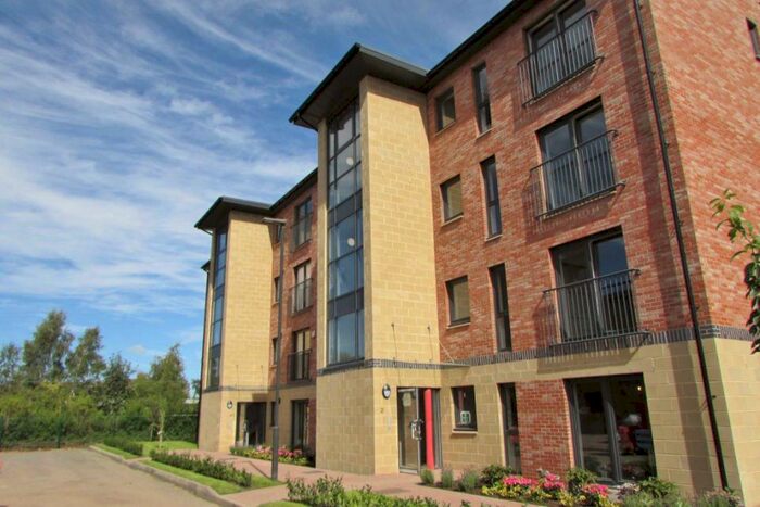 2 Bedroom Flat To Rent In Bed Unfurnished @ Old Castle Gate, Cathcart, G44