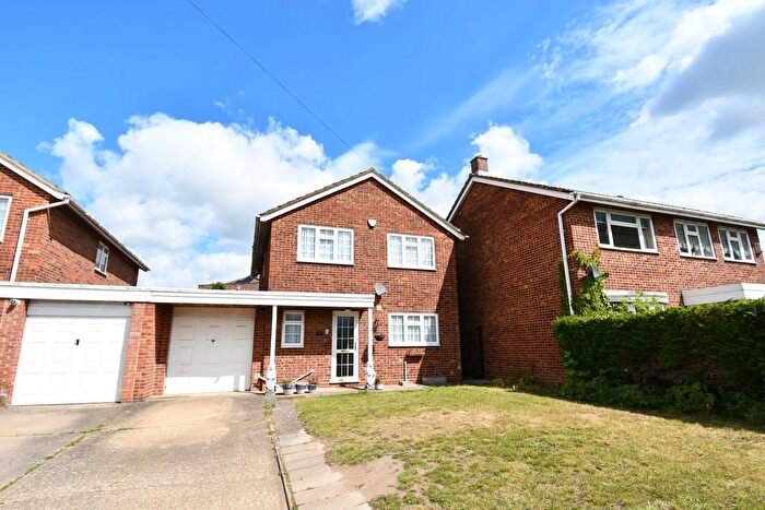 4 Bedroom Detached House For Sale In Elstow Road, Kempston, Bedford, MK42