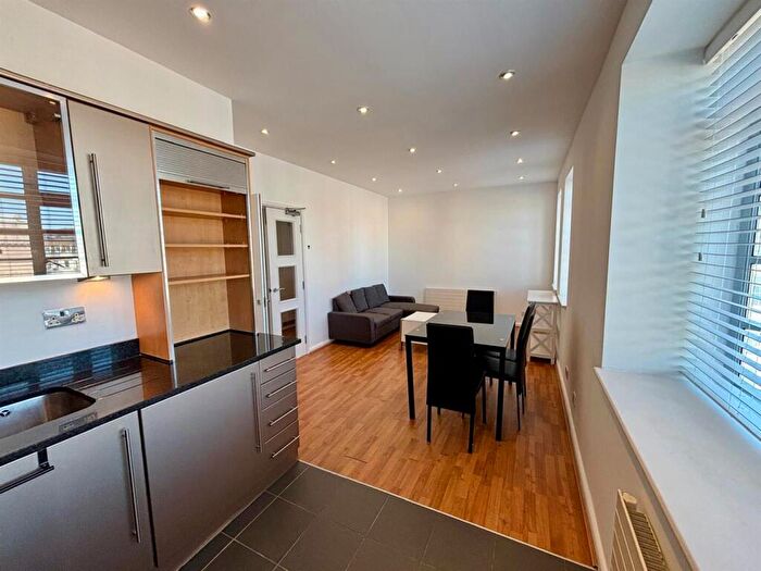 1 Bedroom Apartment To Rent In Princes House, North Street, BN1