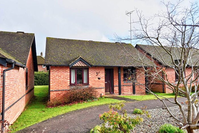 1 Bedroom Retirement Property For Sale In Sherwood Gardens, Henley On Thames, RG9