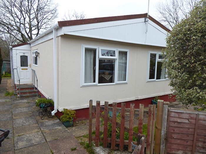 2 Bedroom Park Home For Sale In Drapers Copse, Claypits Lane, Dibden, Hythe, Southampton, SO45
