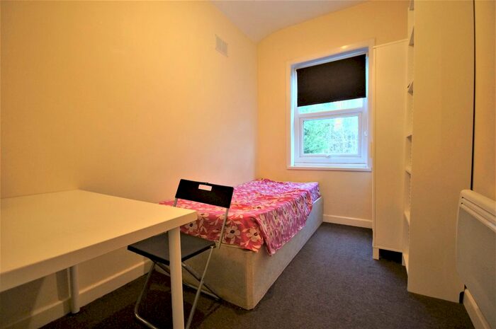 4 Bedroom Terraced House To Rent In St. Georges Road, Coventry, CV1