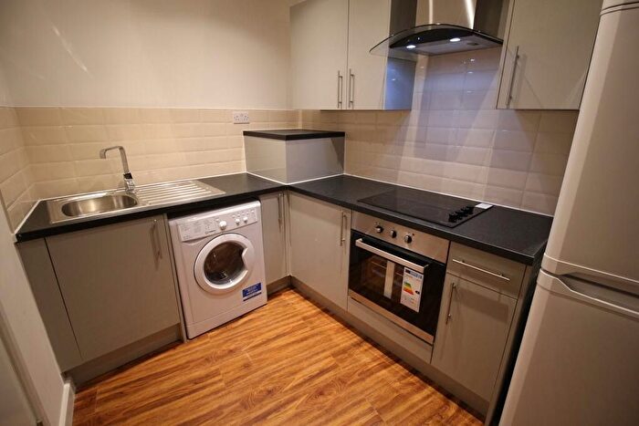 2 Bedroom Flat To Rent In St. Anns Road, Harrow, Greater London, HA1