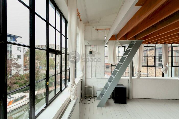 1 Bedroom Flat To Rent In Canalside Studios, Orsman Road, Haggerston, N1