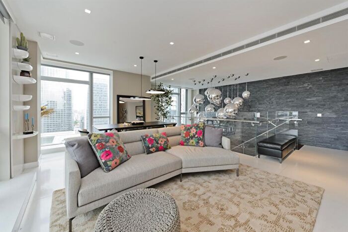2 Bedroom Flat For Sale In Pan Peninsula West, Pan Peninsula Square, Canary Wharf, London, E14