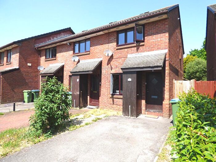 2 Bedroom End Of Terrace House To Rent In Primrose Way, Locks Heath, Southampton, Hampshire, SO31