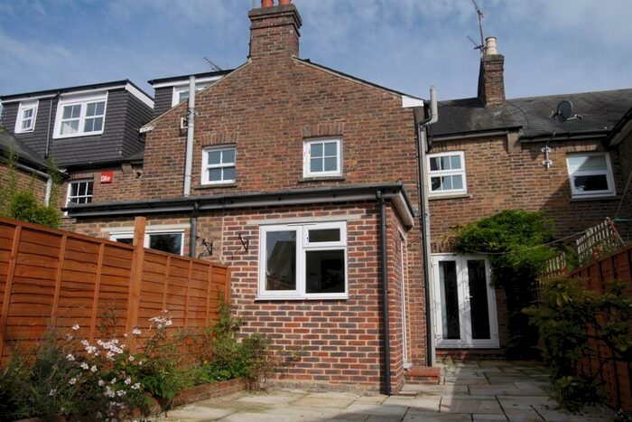 2 Bedroom Terraced House To Rent In Trafalgar Road, Horsham, RH12