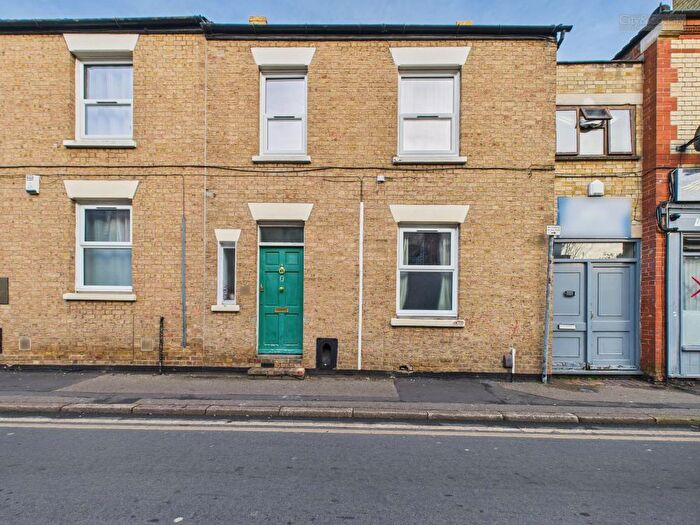 3 Bedroom Terraced House For Sale In Fitzwilliam Street, Peterborough, PE1