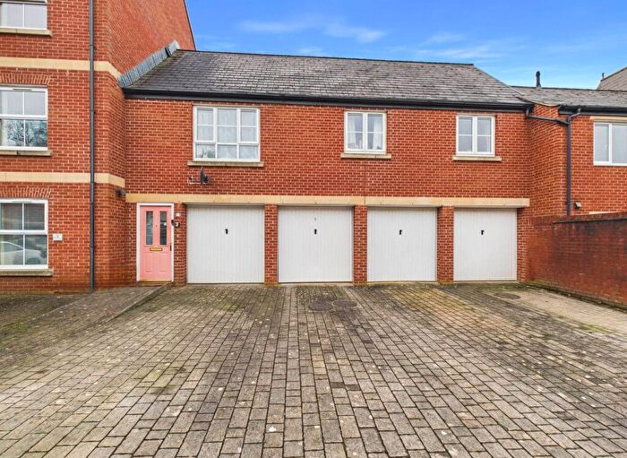 2 Bedroom Apartment For Sale In Popham Close, Tiverton, Devon, EX16