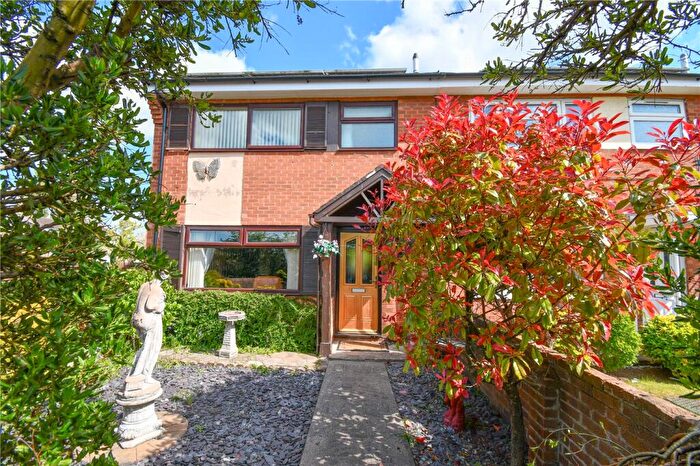 3 Bedroom End Of Terrace House For Sale In Arthur Avenue, Ellesmere Port, Cheshire, CH65