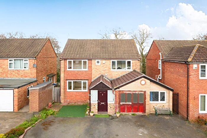 4 Bedroom Detached House For Sale In High Wycombe, Poets Corner, Buckinghamshire, HP11