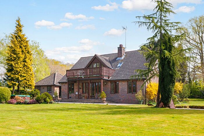 4 Bedroom Detached House For Sale In Shaws Lane, Southwater, RH13