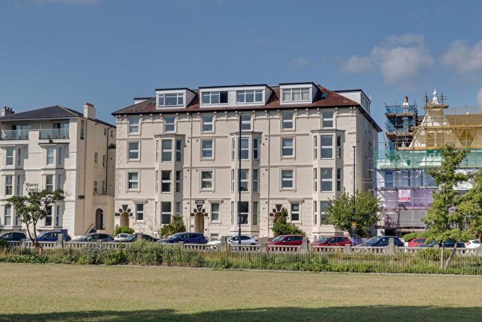 3 Bedroom Penthouse For Sale In Clarence Parade, Southsea, PO5