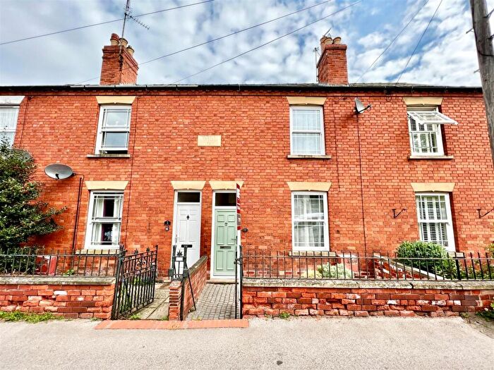 2 Bedroom Terraced House For Sale In Easthorpe, Southwell, NG25