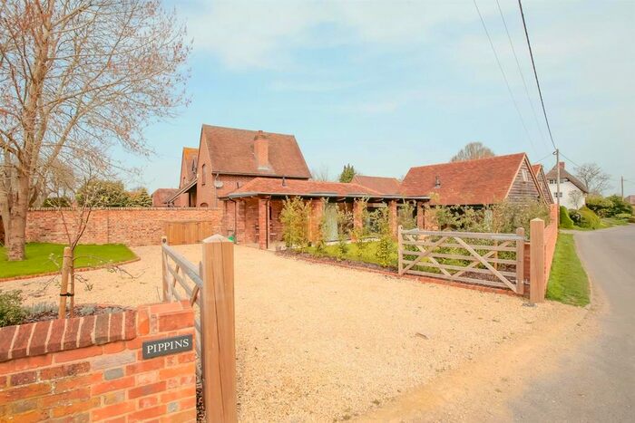 3 Bedroom Detached House To Rent In South Street, Blewbury, Oxfordshire, OX11