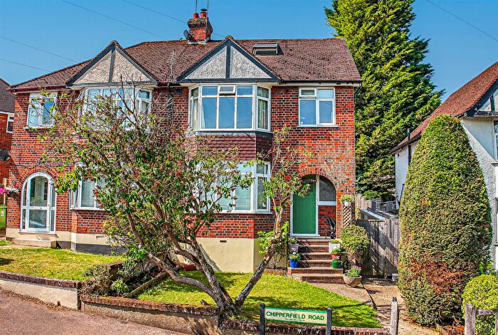 5 Bedroom House For Sale In Chipperfield Road, Hemel Hempstead, HP3