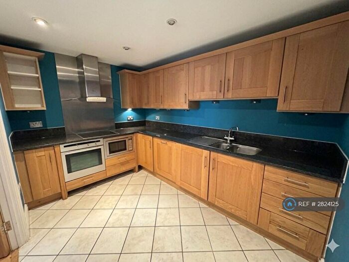 2 Bedroom Flat To Rent In Victoria House, London, EC4Y