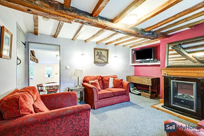 3 Bedroom Cottage For Sale In High Street, Welton, Daventry, NN11