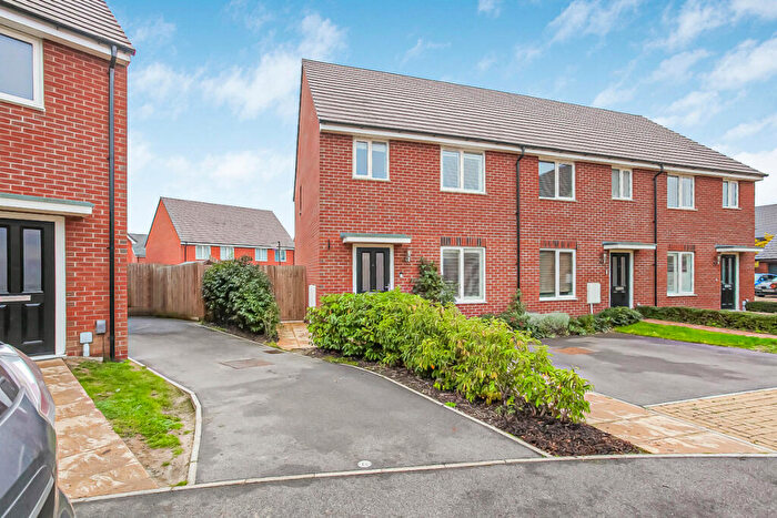 2 Bedroom Semi-Detached House For Sale In Flowe Drive, Wantage, OX12