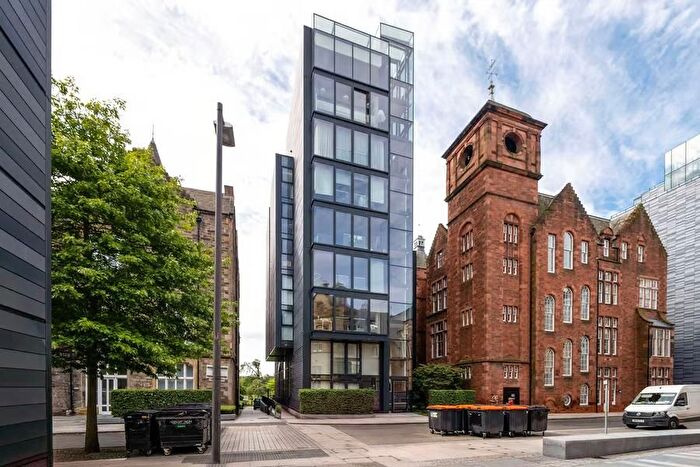 1 Bedroom Flat To Rent In Simpson Loan, Edinburgh, EH3