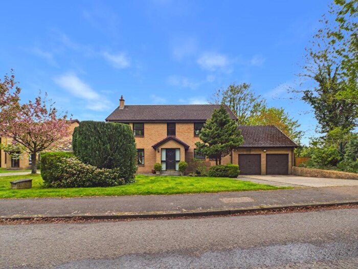 5 Bedroom Detached House For Sale In Castle Gate, Uddingston, G71
