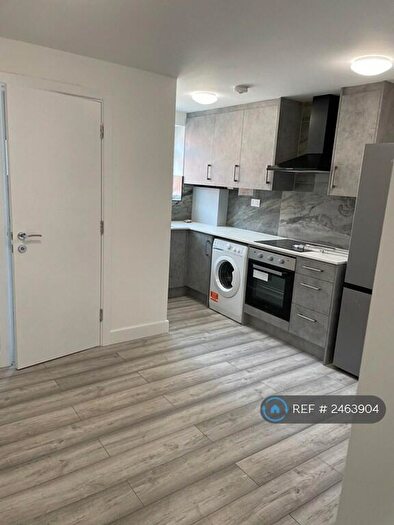 2 Bedroom Flat To Rent In Westcliff On Sea, Westcliff-On-Sea, SS0