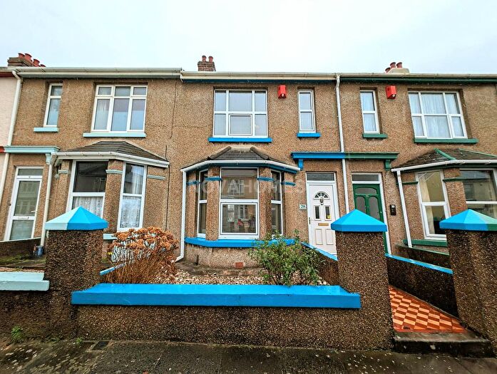 3 Bedroom Terraced House For Sale In Pennycross Park Road, Plymouth, PL2