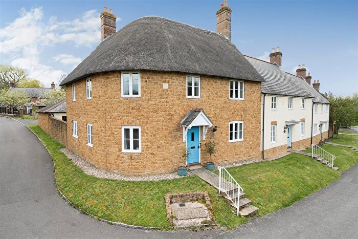 4 Bedroom End Terrace House For Sale In Newtown, Beaminster, Dorset, DT8