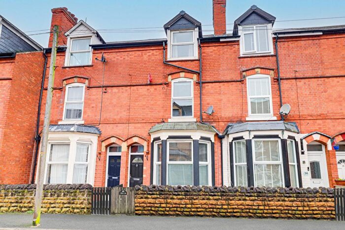 3 Bedroom Terraced House For Sale In Woolmer Road, Nottingham, NG2