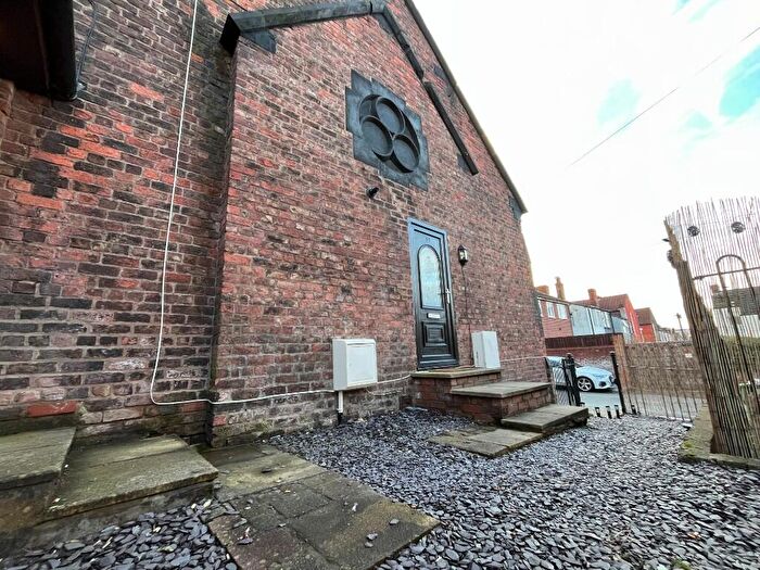 3 Bedroom Duplex To Rent In Rawcliffe Road, Birkenhead, Wirral, Merseyside, CH42