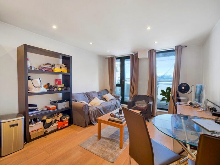 1 Bedroom Flat To Rent In Mybase, Borough, SE1