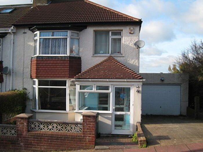2 Bedroom Semi-Detached House To Rent In Canfield Road, Brighton, BN2