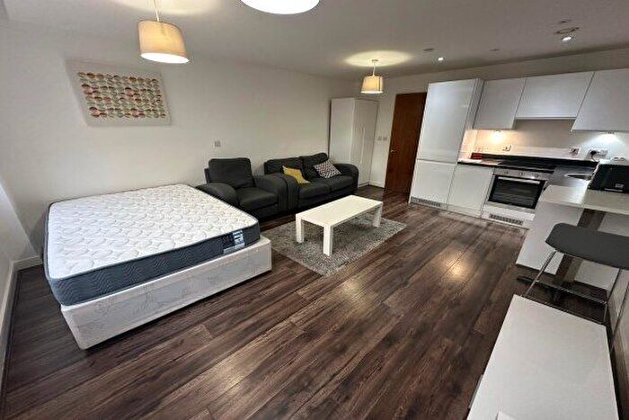 Studio To Rent In The Strand, Liverpool, L2