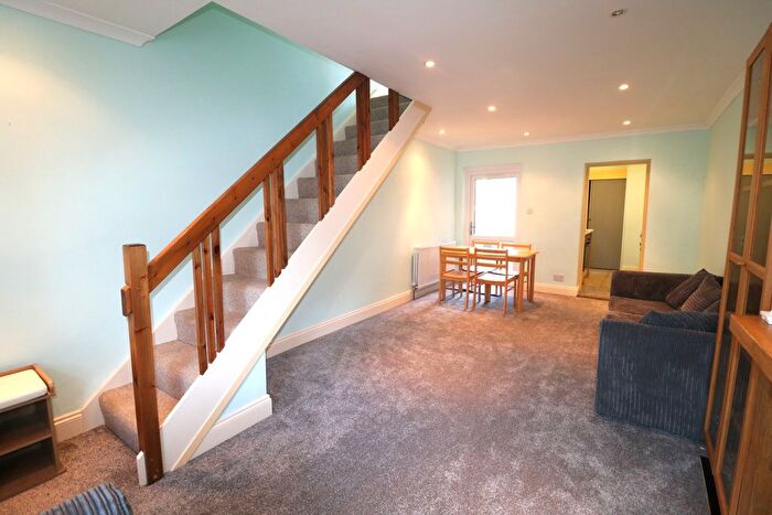 2 Bedroom Cottage To Rent In North Road, West Wickham, BR4