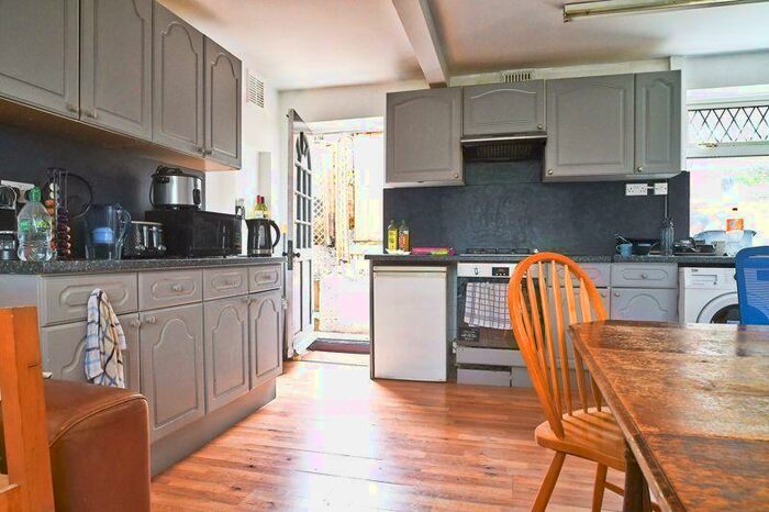 5 Bedroom Terraced House To Rent In The Avenue, Brighton, BN2