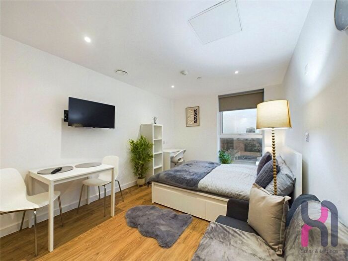 Studio To Rent In Frederick Road, Salford, M6