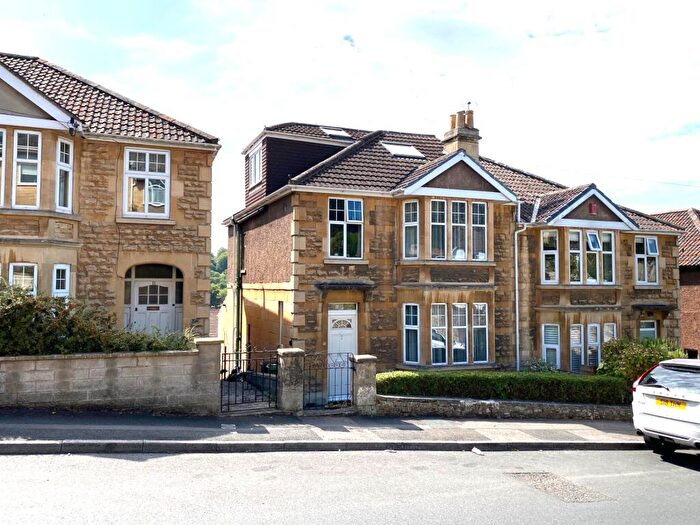 4 Bedroom Semi Detached House For Sale In Old Newbridge Hill, Newbridge, Bath, Bath And North East Somerset, BA1