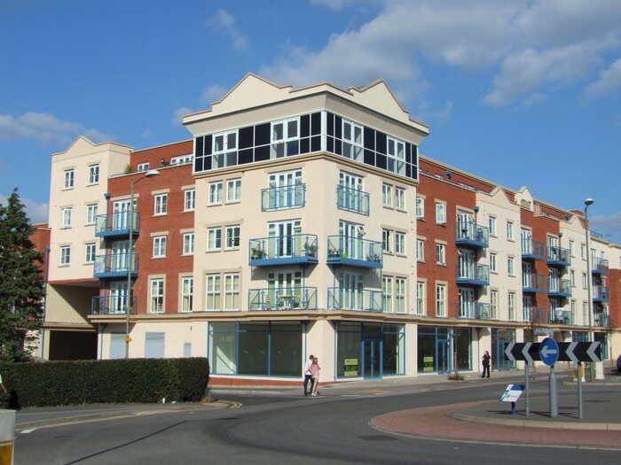 2 Bedroom Flat To Rent In Goldsworth Road, Woking, GU21