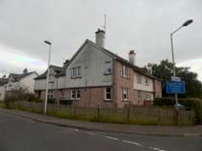 2 Bedroom Flat To Rent In Caddam Place, Coupar Angus, Blairgowrie, PH13