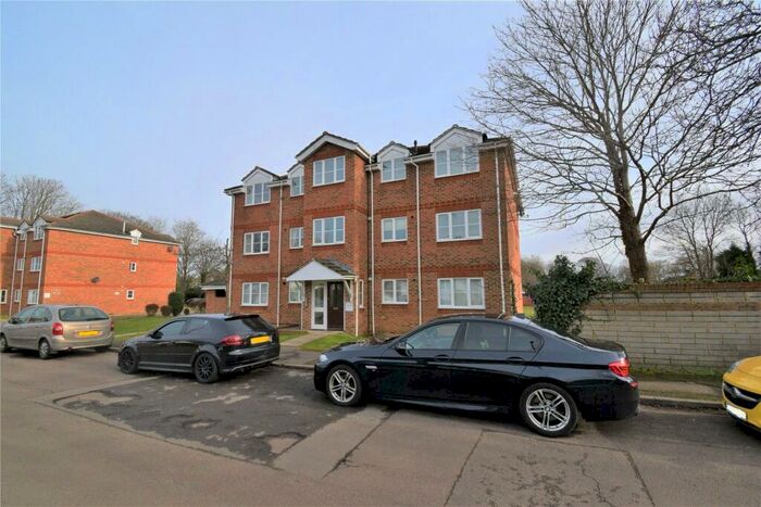 2 Bedroom Apartment To Rent In Sylvan Court, Sherborne Road, Farnborough, Hampshire, GU14