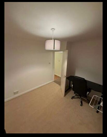2 Bedroom Flat To Rent In Malta Street, Farringdon, EC1V