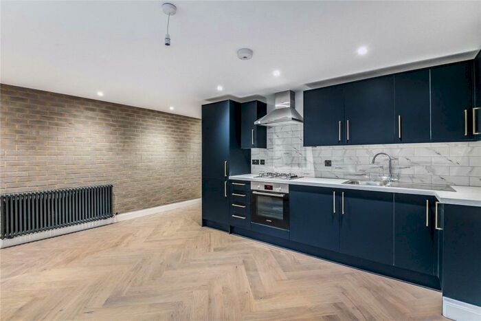 2 Bedroom Terraced House To Rent In Montague Road, Dalston, London, E8