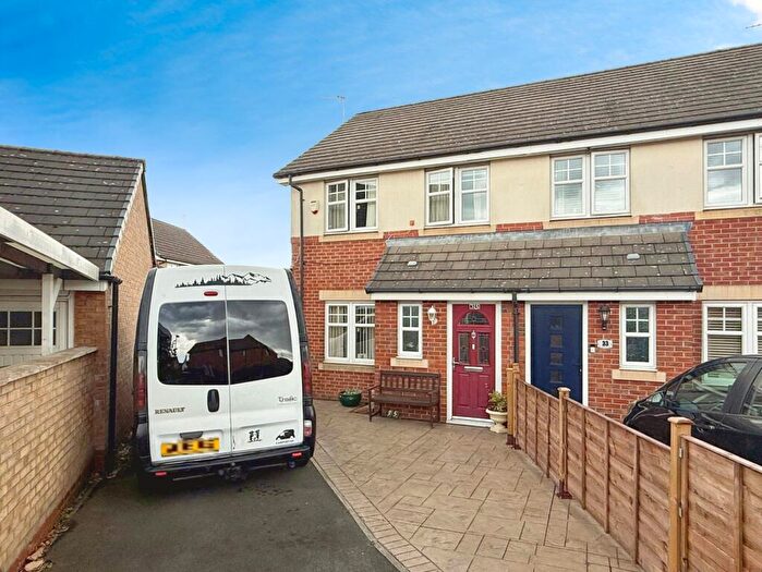 3 Bedroom Semi-Detached House For Sale In Bluebell Way, Huncoat, BB5